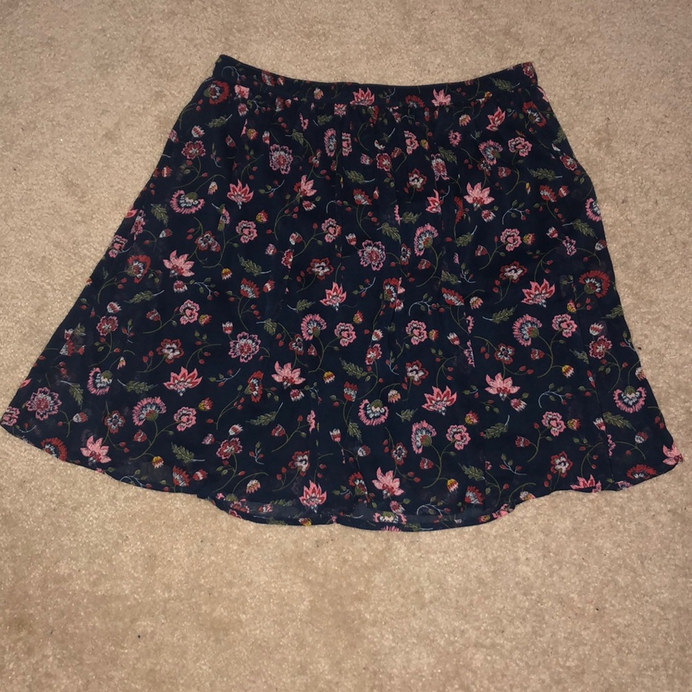 NWT Hollister skirt sz L